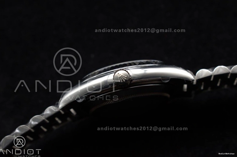 A 718 Weight 40 Dial SS GSF Gain on Black Bracelet Bright Crystal President DayDate 0123